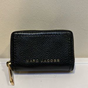 Marc Jacobs The Groove Double Zip Card Case